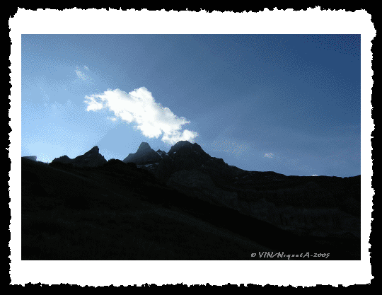 Dent du Midi au lever Haute cime-Suisse