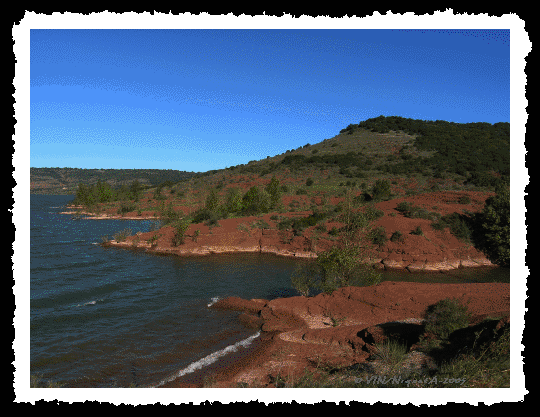 Les Berges du Lac du Salagou